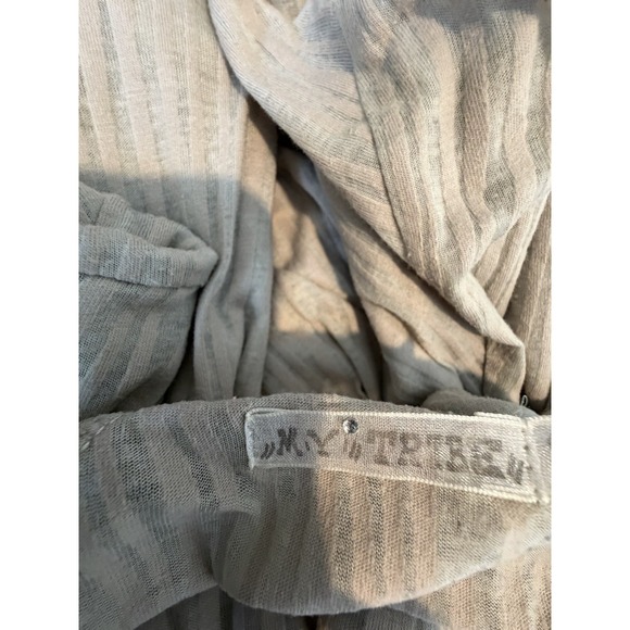 Women's Tan Roll Cap Sleeve Scoop Neck T-shirt - Picture 4 of 4